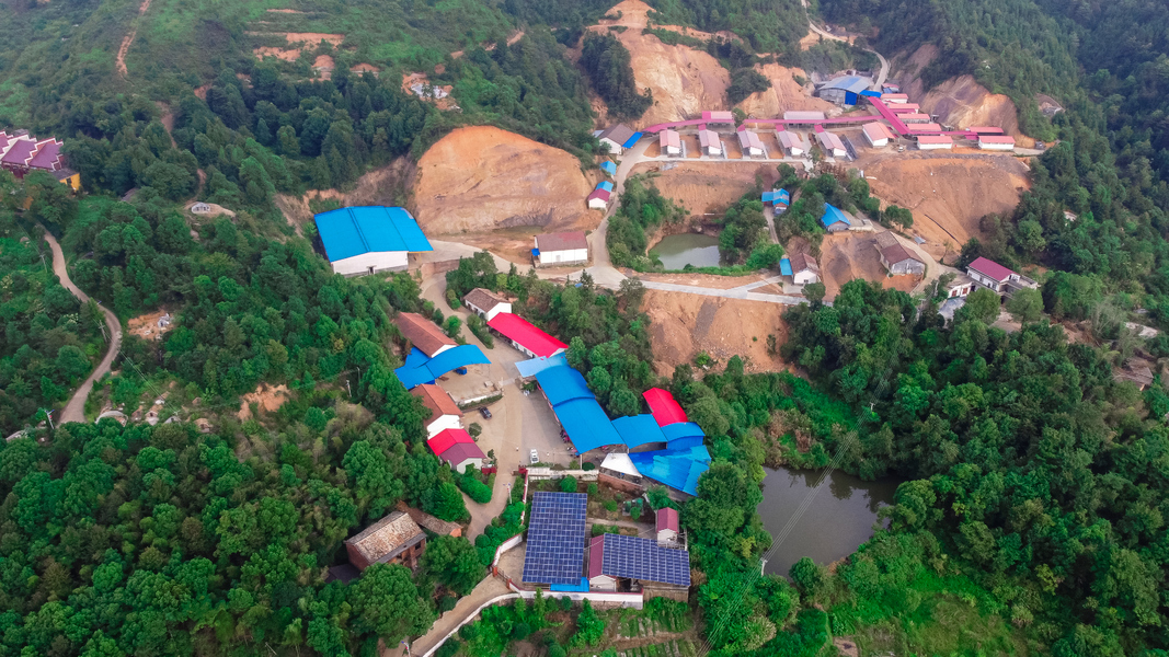 Liuyang Mandarin Fireworks Co., Ltd. خط إنتاج الشركة المصنعة