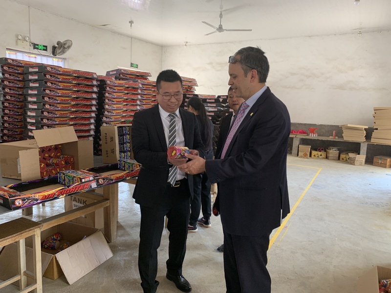 Liuyang Mandarin Fireworks Co., Ltd. خط إنتاج الشركة المصنعة